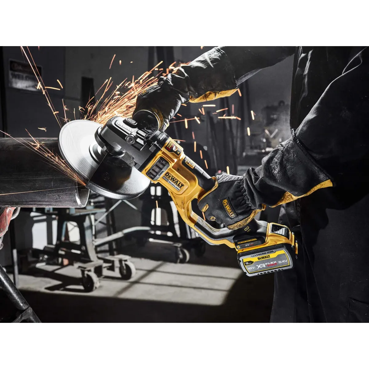 DeWalt DCG460X2 54V Brushless FlexVolt 230mm Angle Grinder with 2 x 9.0/3.0Ah Batteries. Charger & Case