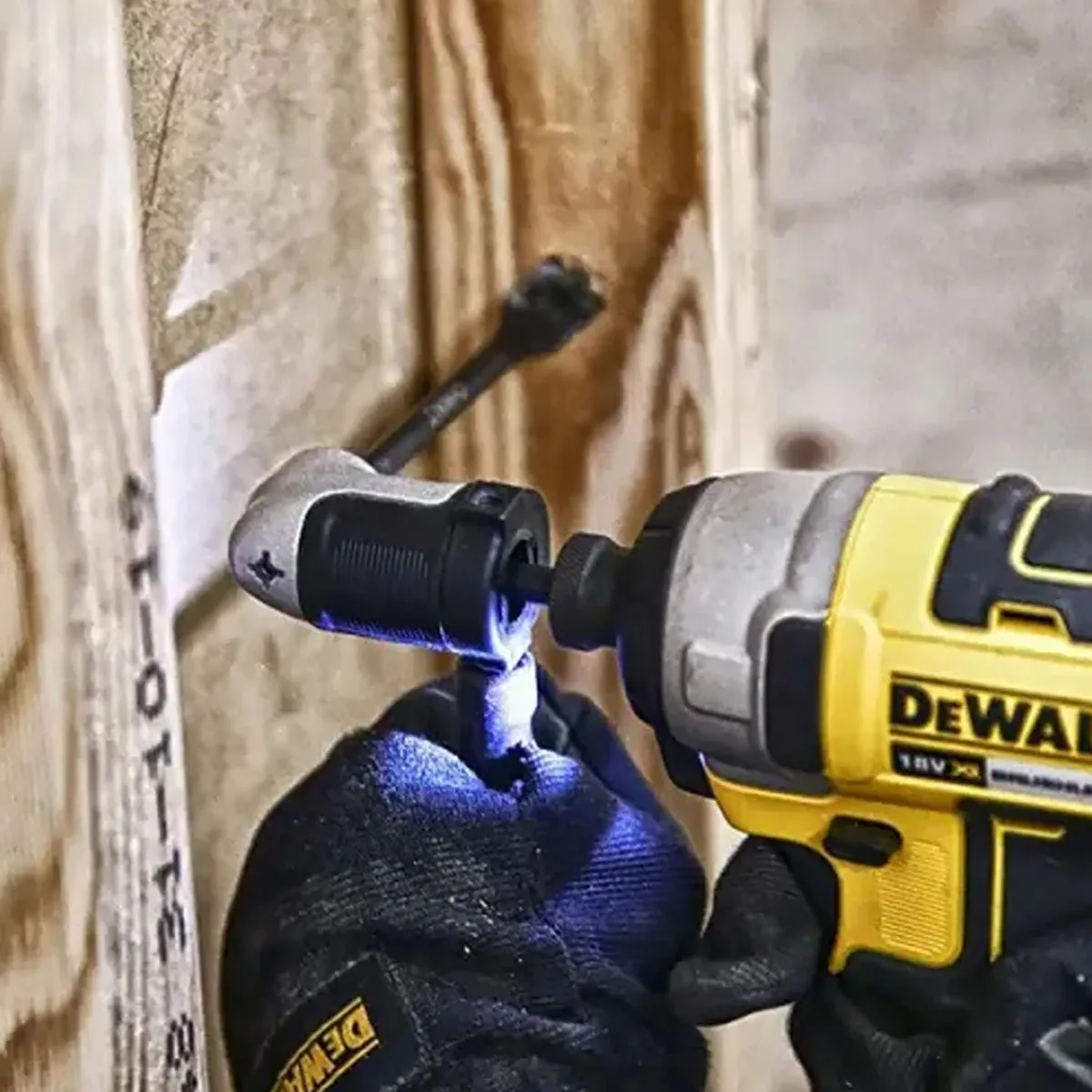 DeWalt DT20503-QZ 1/4 Hex Ultra Compact Impact Right Angle Attachment
