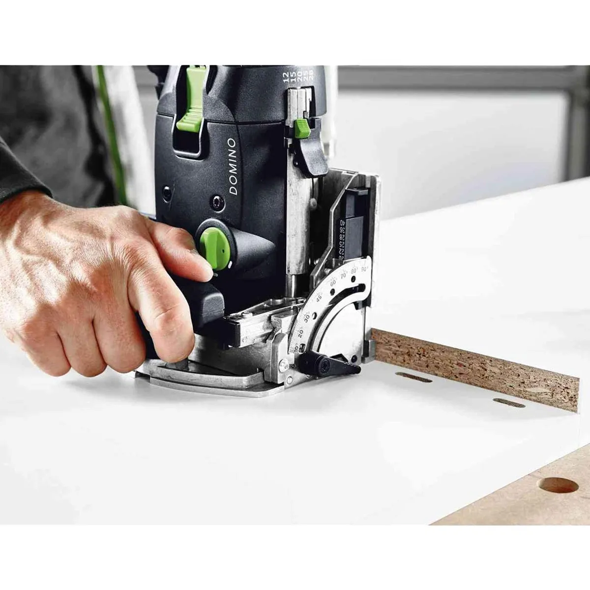 Festool DF 500 Q-Plus 230V GB Domino Joining Machine - 576415 With Domino Beech Range 576794