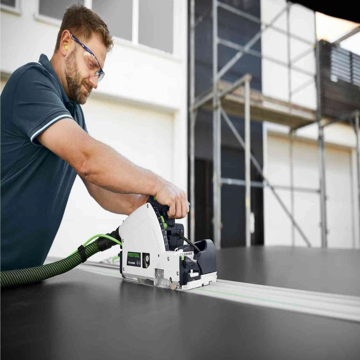 Festool TSV 60 KEBQ-Plus 230V GB Plunge-Cut Saw - 576733 With 2 x Guide Rail. Connector. Clamp & Bag