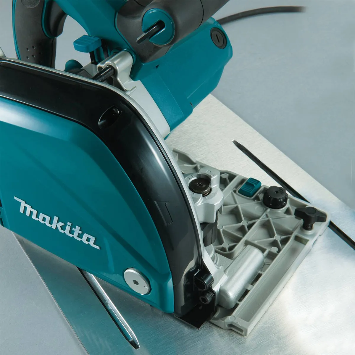 Makita CA5000XJ/1 118mm Aluminium Groove Cutter In Case 110V