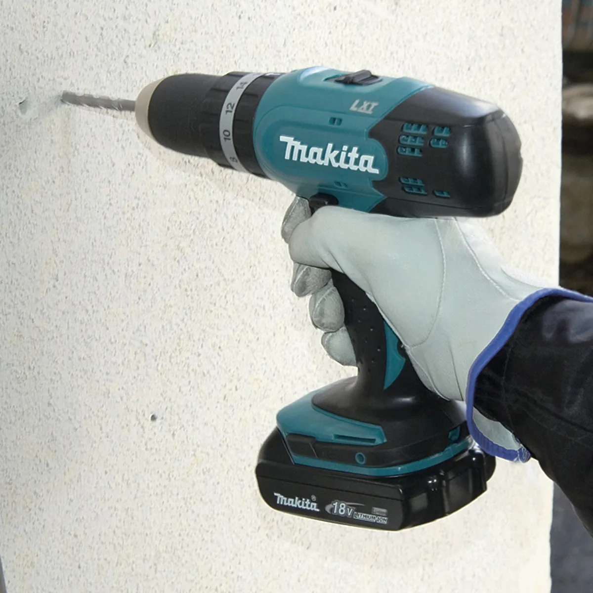 Makita DHP453F001 18V LXT Combi Drill With 2 x 3.0Ah Batteries. Charger & Case