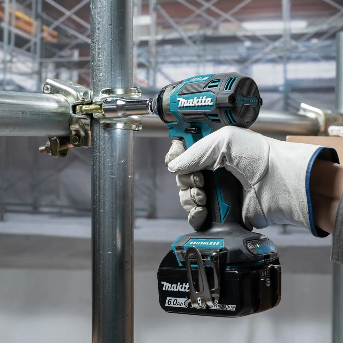 Makita DTD173Z 18V LXT Brushless Impact Driver With 2 x 5.0Ah Battery & Charger