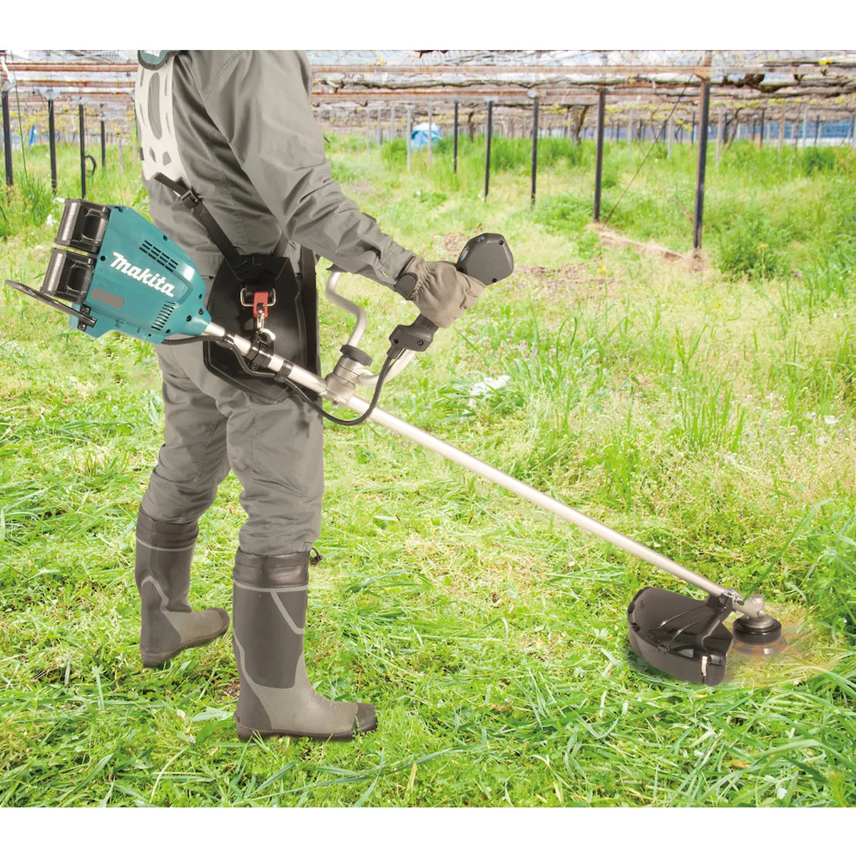 Makita UR012GZ04 Twin 40V Brushless Brush Cutter XGT Body Only