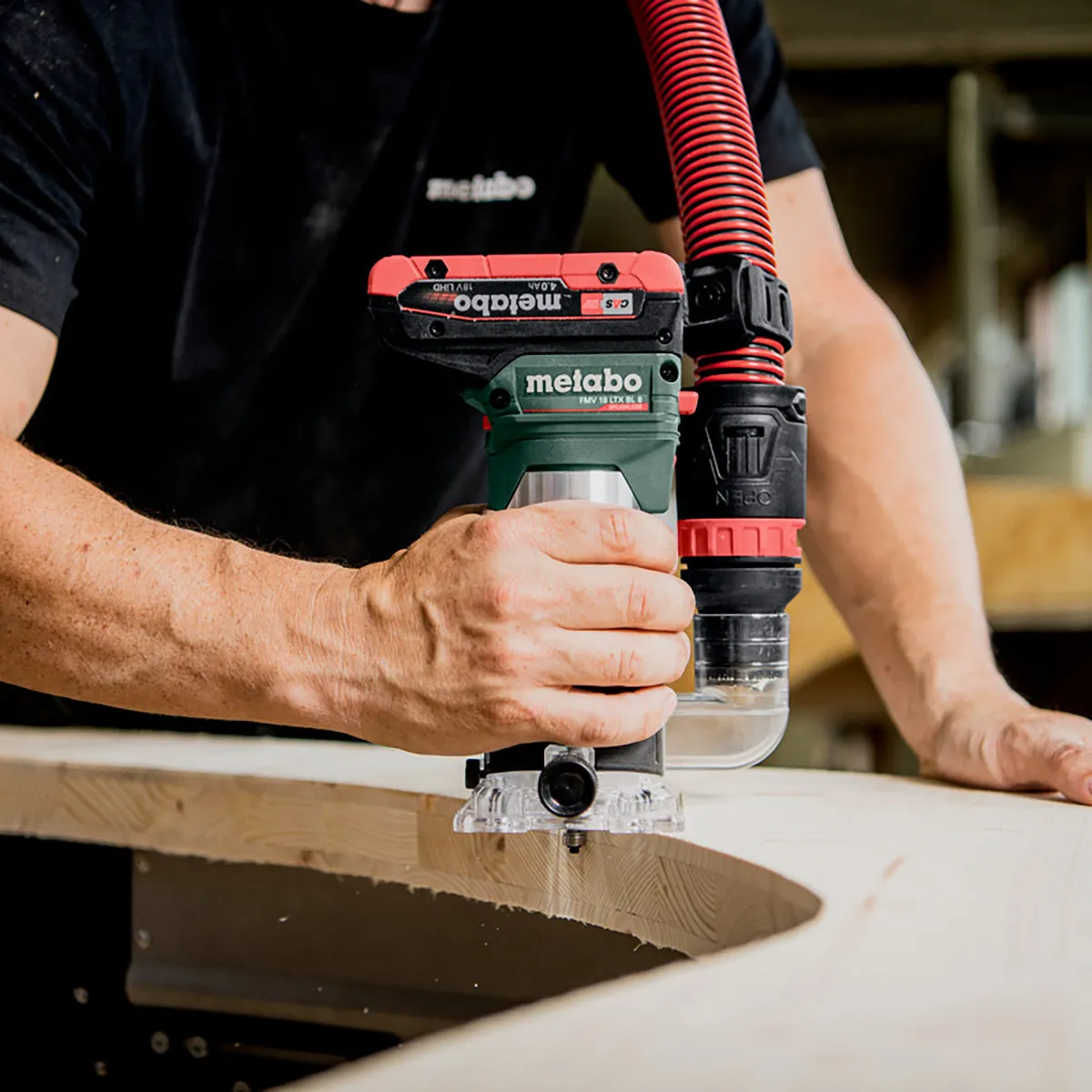 Metabo FMV 18 LTX BL 8 18V Brushless 1/4 Trim Router with 1 x 5.2Ah Battery Charger & Metabox