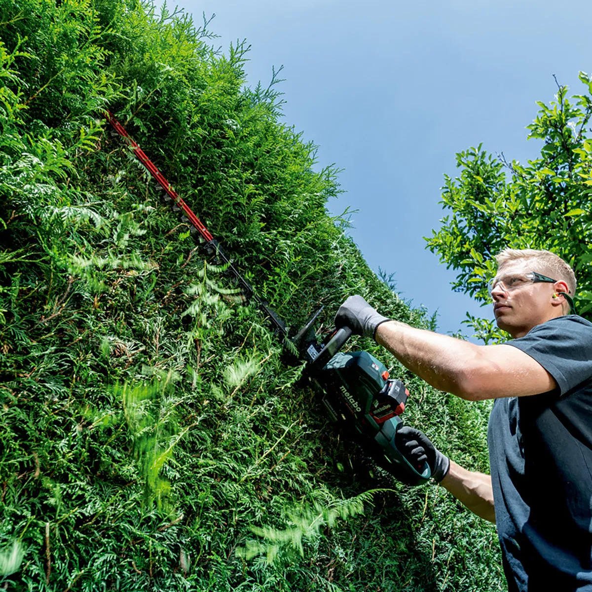 Metabo HS 18 LTX BL 55 18V Brushless 55cm Hedge Trimmer Body Only 601722850