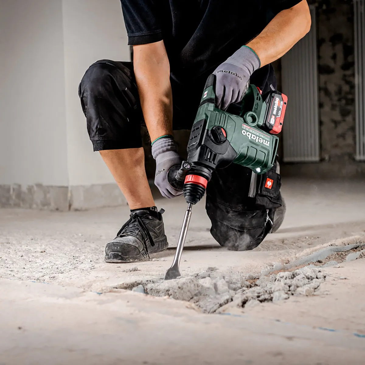 Metabo KH 18 LTX BL 35 Q 18V Brushless 3 Mode SDS  Rotary Hammer Drill with 1 x 5.2Ah Battery Charger & Metabox