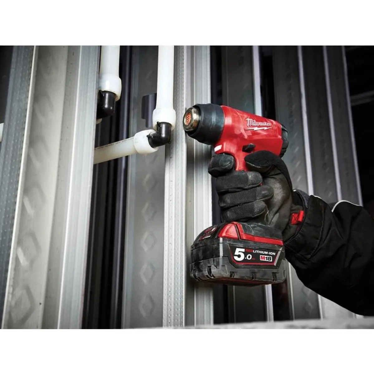 Milwaukee M18BHG-0 18V Cordless Compact Heat Gun with 1 x 5.0Ah Battery & Fast Charger
