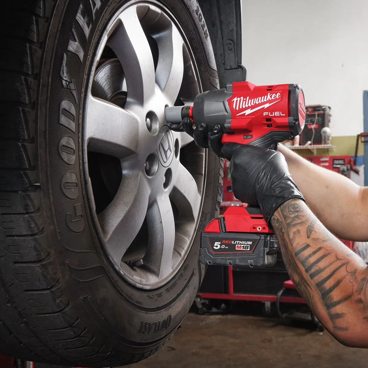 Milwaukee M18FHIW2F12-503X 18V Fuel 1/2 High Torque Impact Wrench with 3 x 5.0Ah Battery Charger & Case