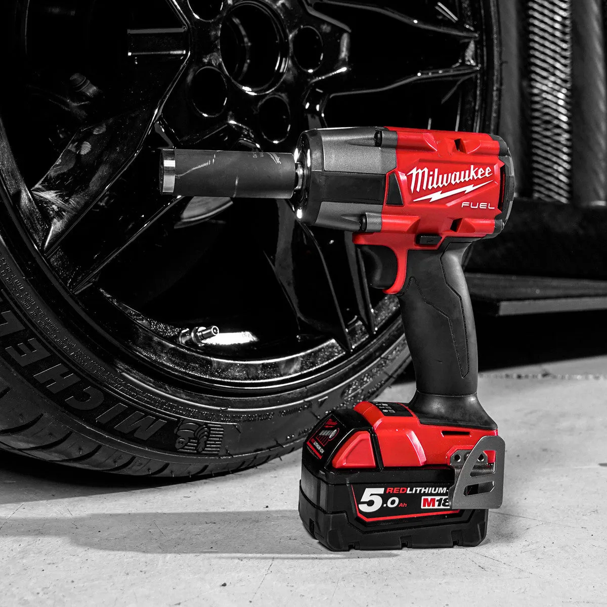 Milwaukee M18FPP2F3-502X 18V Fuel Combi Drill   Impact Wrench with 2 x 5.0Ah Battery Charger & Case 4933492641