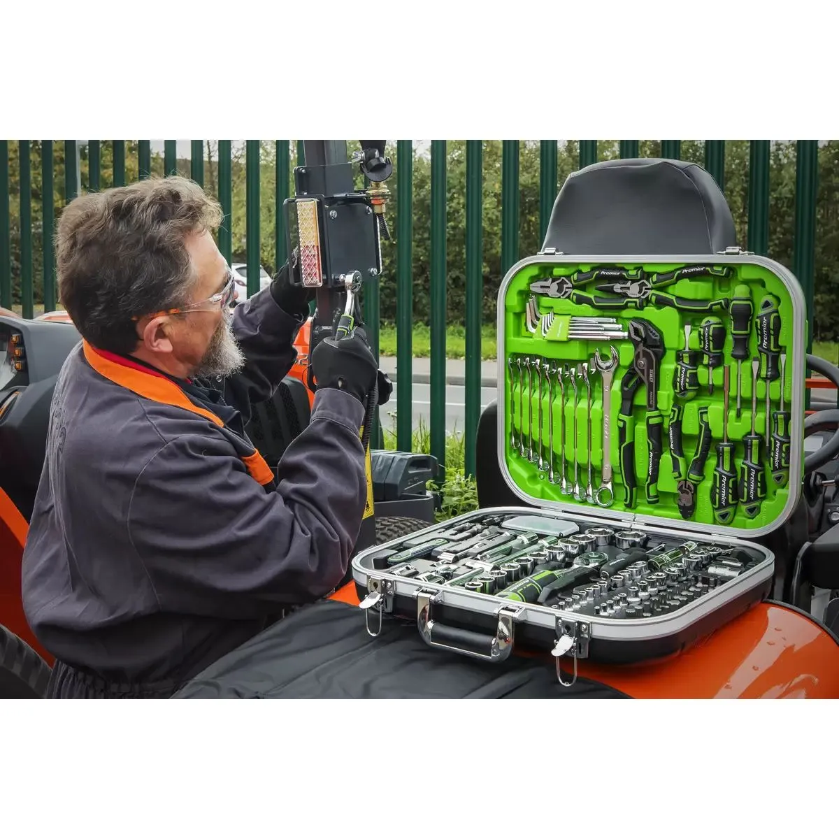 Sealey AK7980HV Mechanic's Tool Kit 144pc