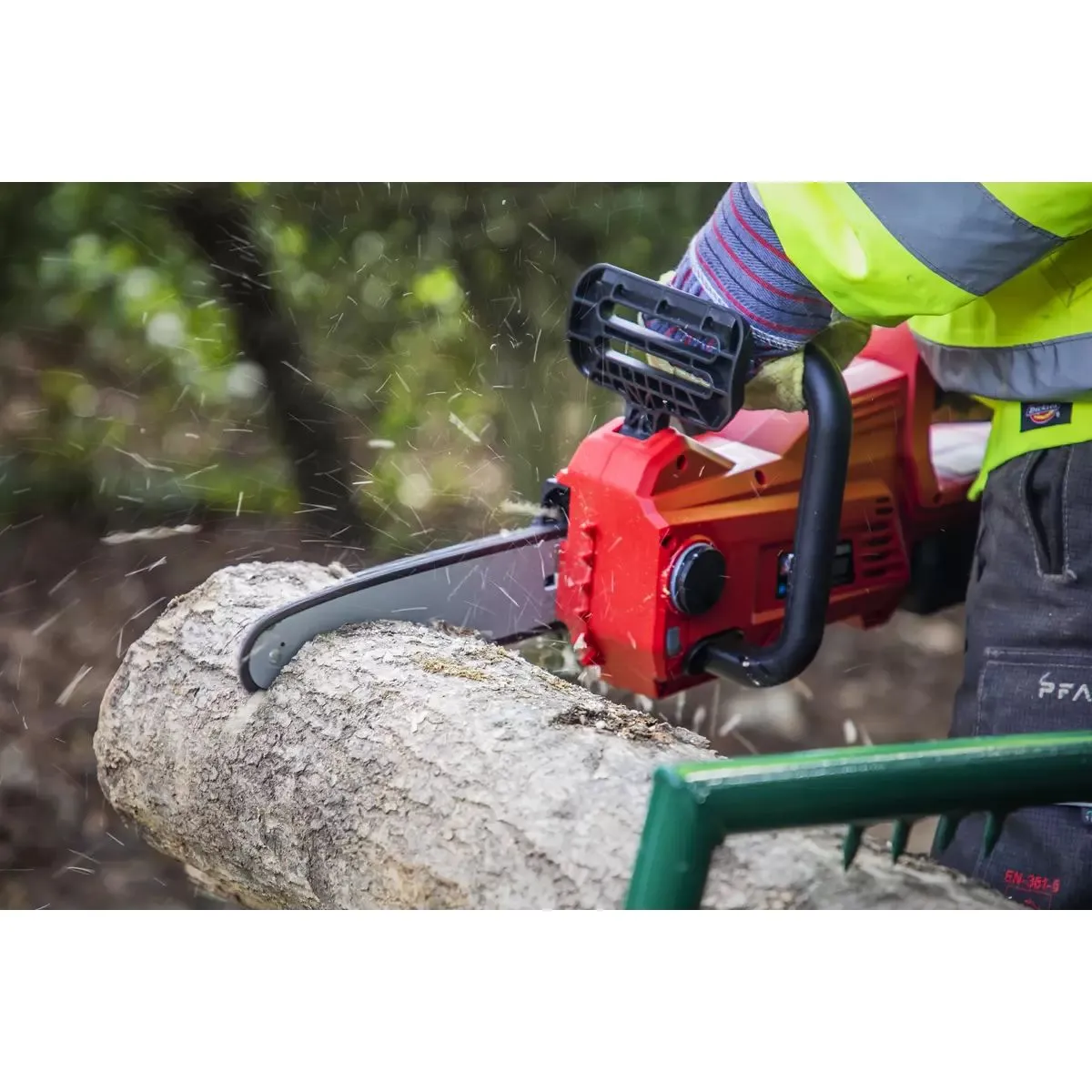Sealey CP20VCHS SV20 Series 20V Cordless 25cm Chainsaw (Body Only)