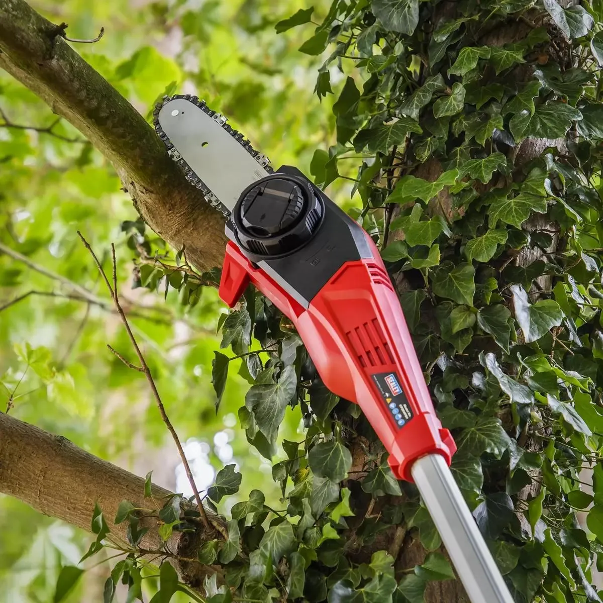 Sealey CP20VTP02 20V Telescopic Cordless 20cm Chainsaw Kit