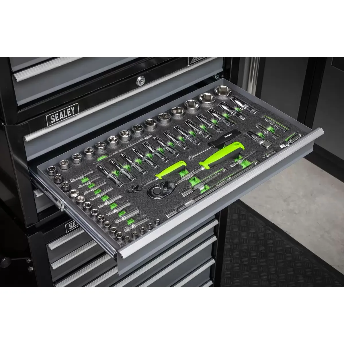 Sealey S01271 Siegen Socket Set with Tool Tray 1/4 & 1/2Sq Drive 62pc