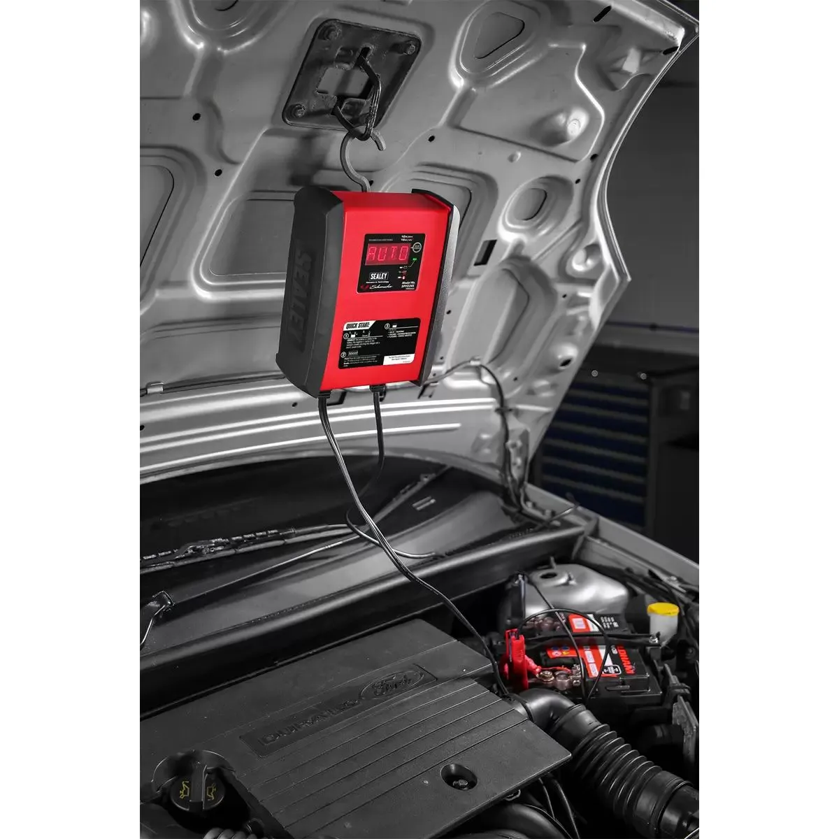 Sealey SPI1224S Schumacher 15A/10A 12V/24V Automatic Smart Battery Charger & Maintainer