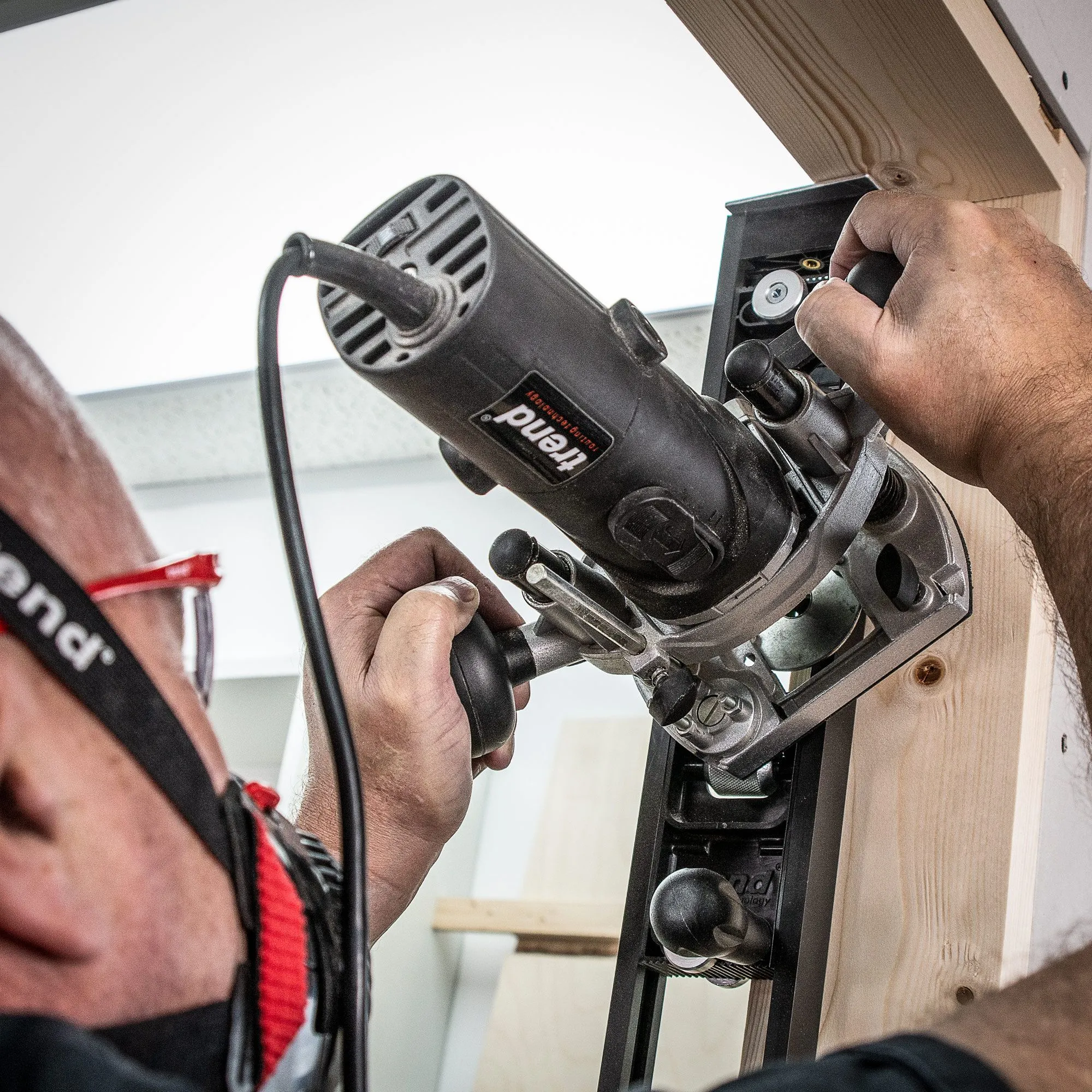 Trend T4EK 1/4 Variable Speed Router 230V c/w Kitbox