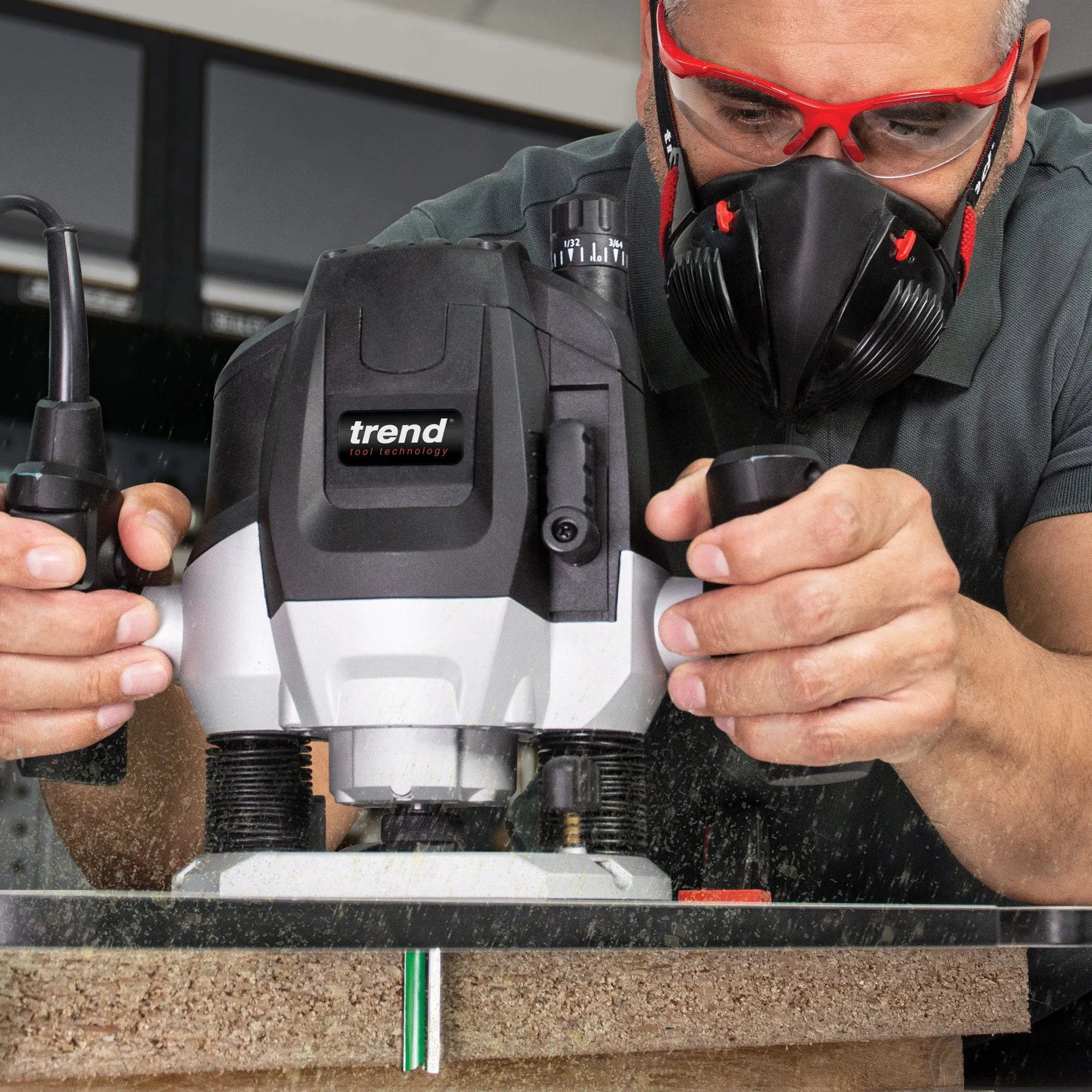 Trend T7EK 1/2 Plunge Router 230V/2100W