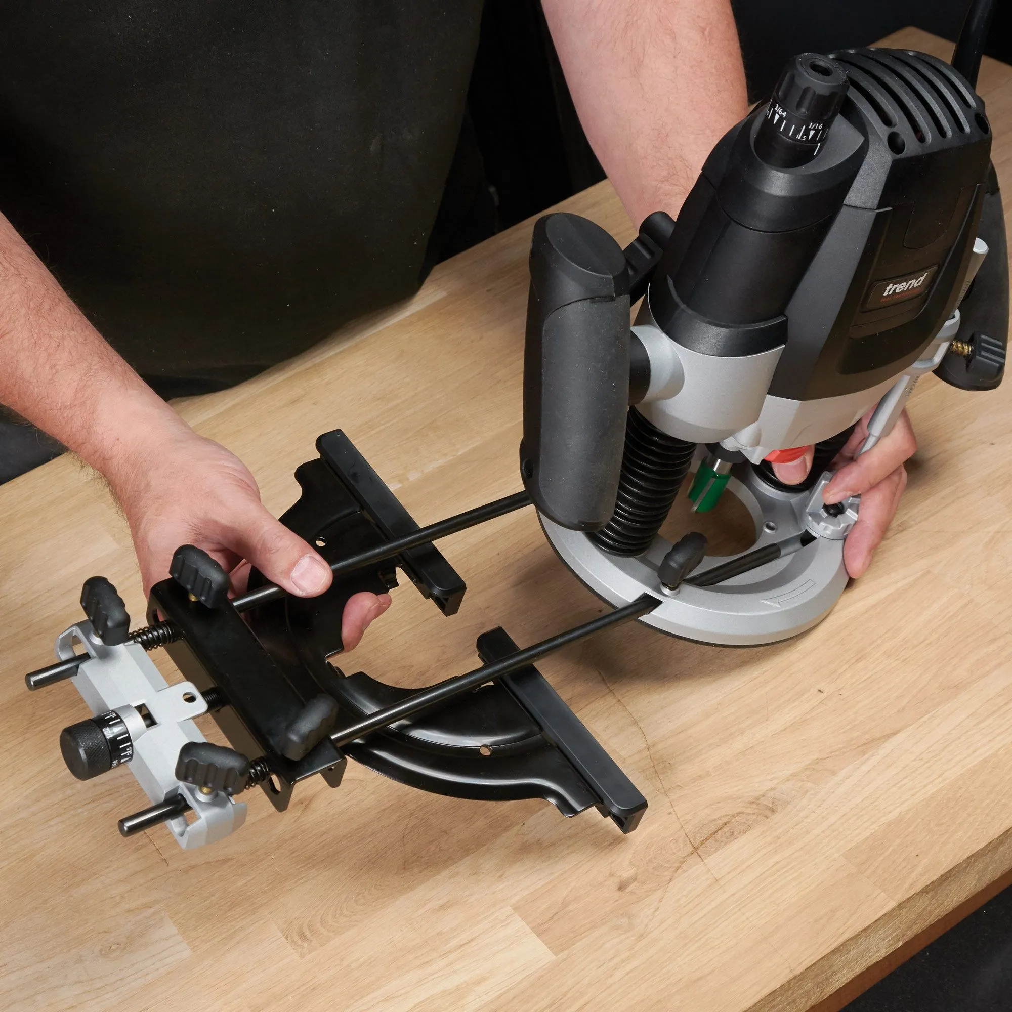 Trend T7EK 1/2 Plunge Router 230V/2100W