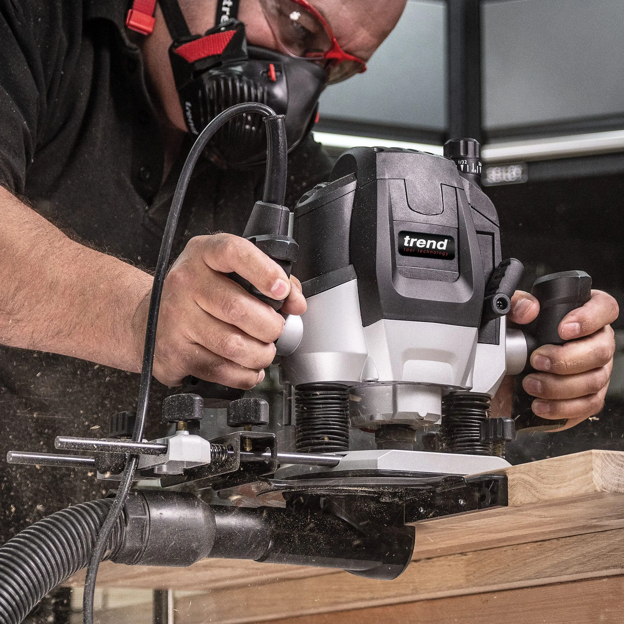 Trend T7EK 1/2 Plunge Router 230V/2100W